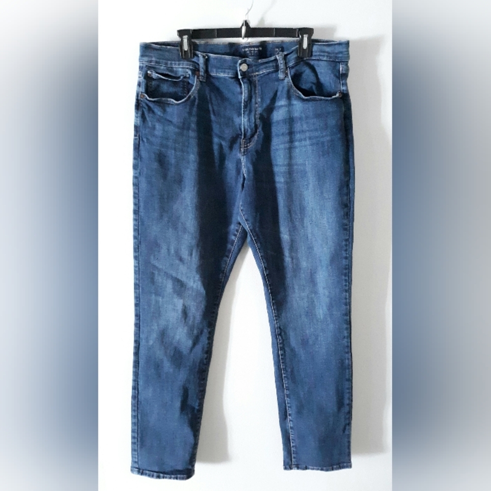Lucky Brand 410 Authentic Straight Jeans 38